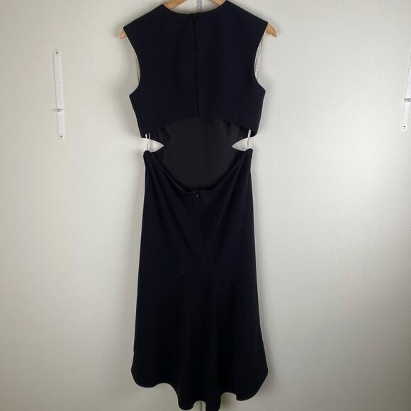 Halston Cutout Crepe Dress Size 8 Black Midi Sleeveless Classic LBD Designer - Picture 9 of 14